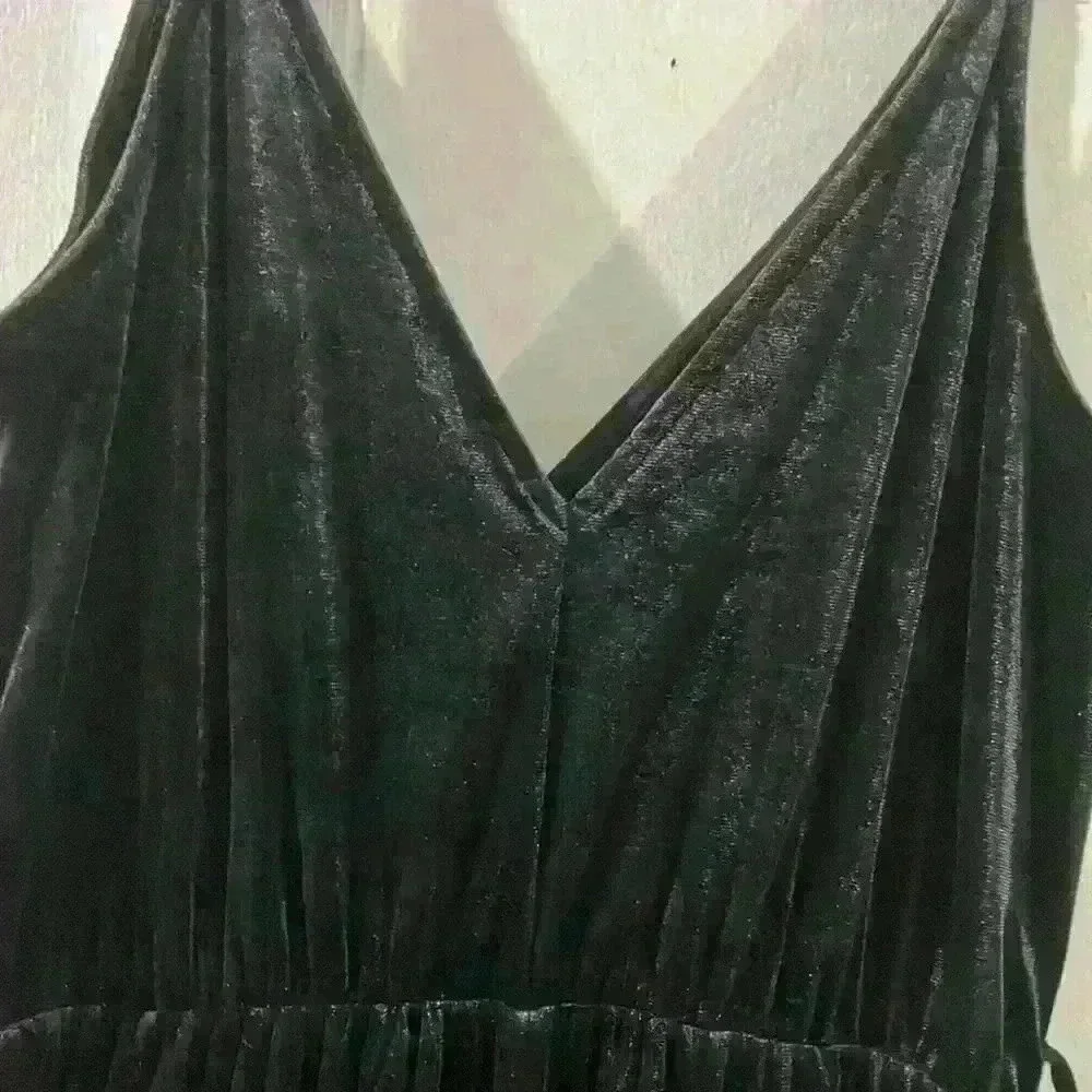 NWT H&M Velvet Wide Leg Romper Black Size 8